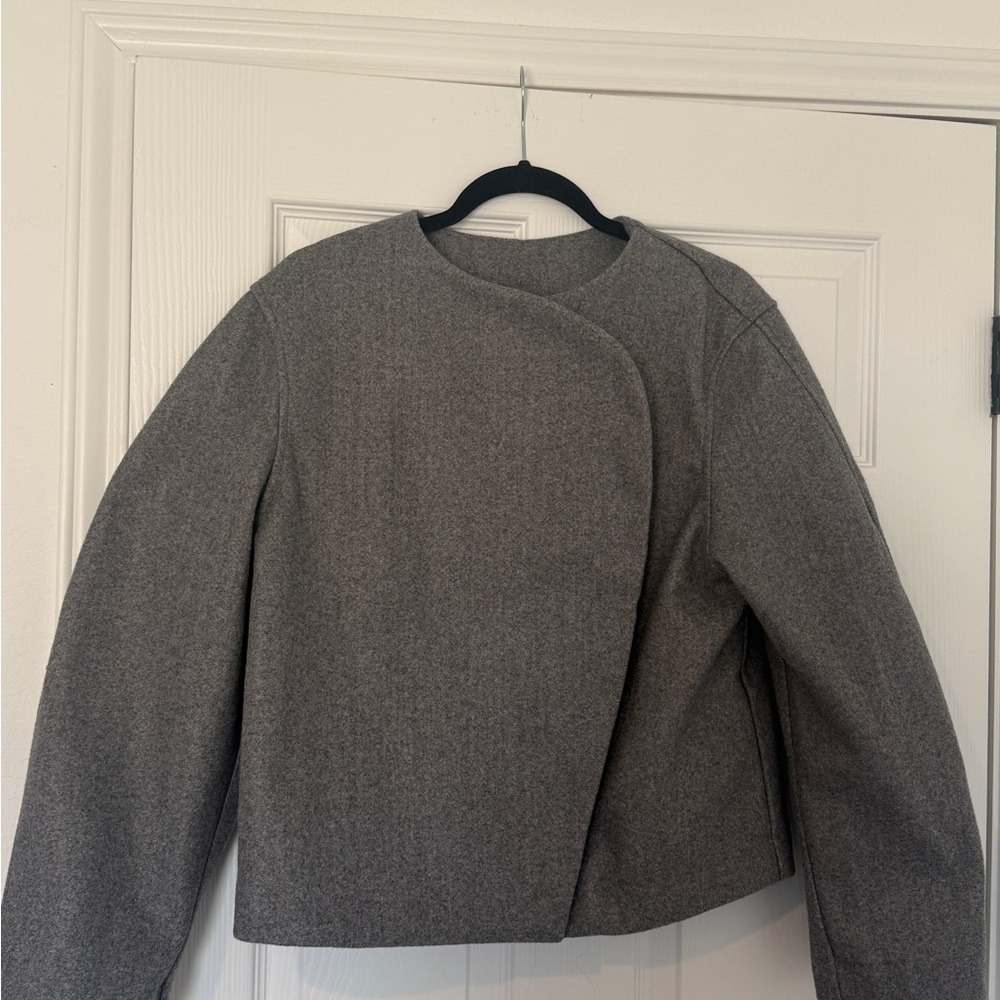 H&M Women's Classic Gray Blazer